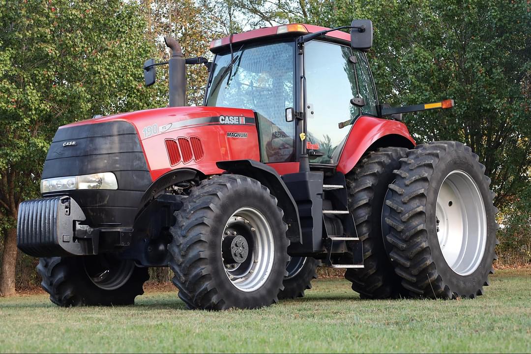 Image of Case IH Magnum 190 Primary image