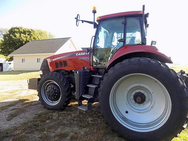 Image of Case IH Magnum 190 equipment image 4