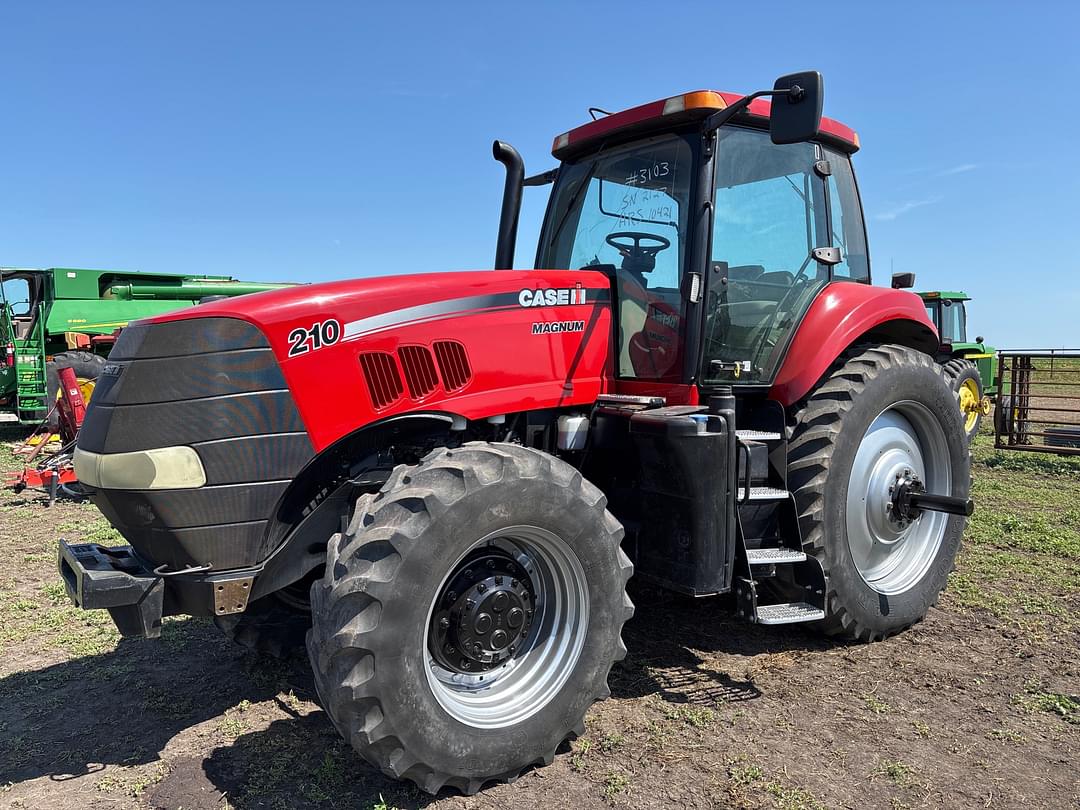 Image of Case IH Magnum 210 Primary image