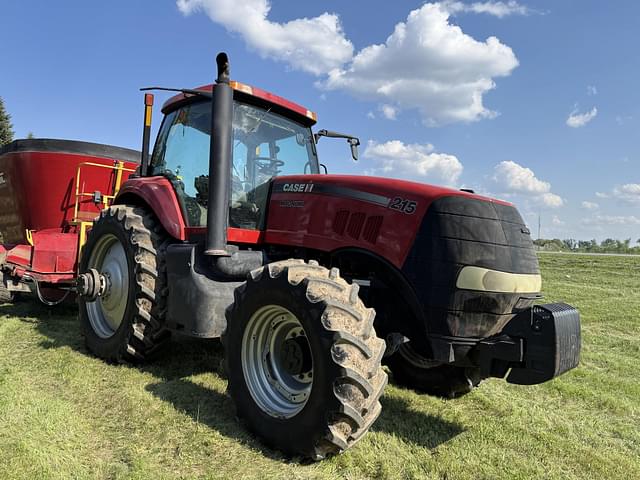 Image of Case IH Magnum 215 equipment image 3