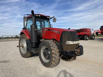Main image Case IH Magnum 220