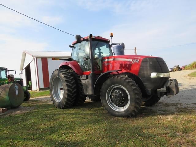 Image of Case IH Magnum 225 equipment image 1