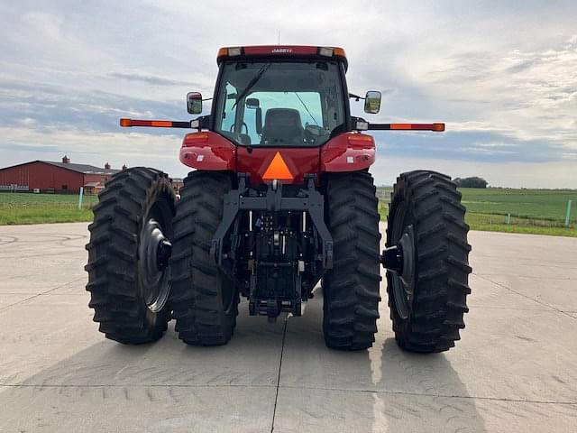 Image of Case IH Magnum 235 equipment image 3