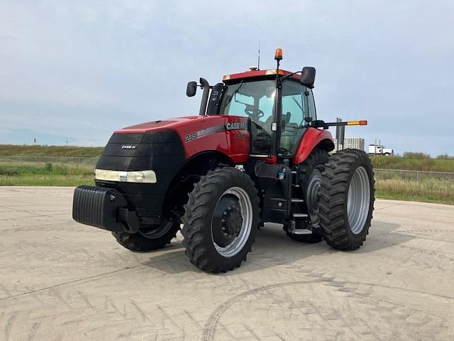 Image of Case IH Magnum 235 Primary image