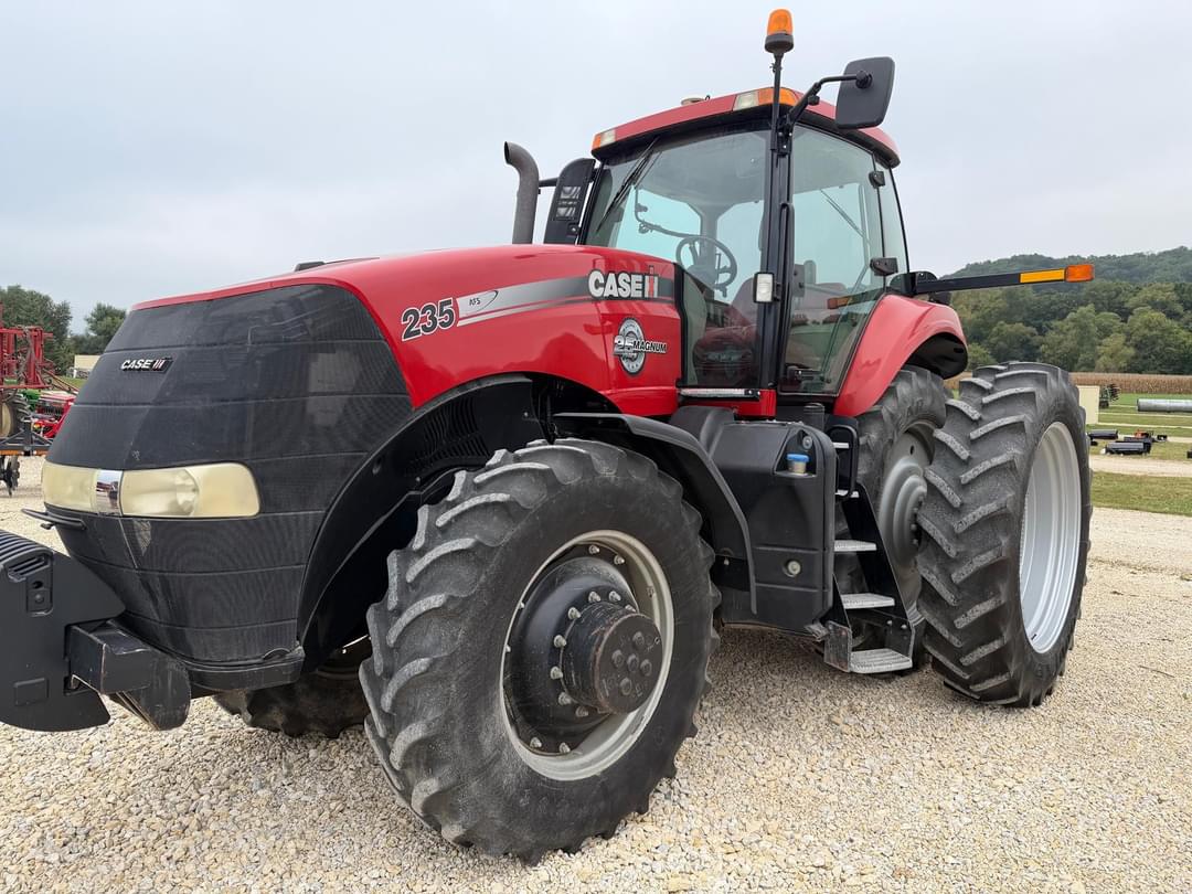 Image of Case IH Magnum 235 Primary image