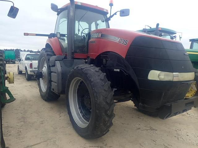 Image of Case IH Magnum 235 equipment image 2