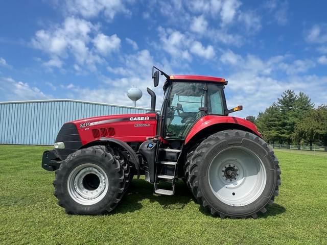 Image of Case IH Magnum 240 equipment image 2