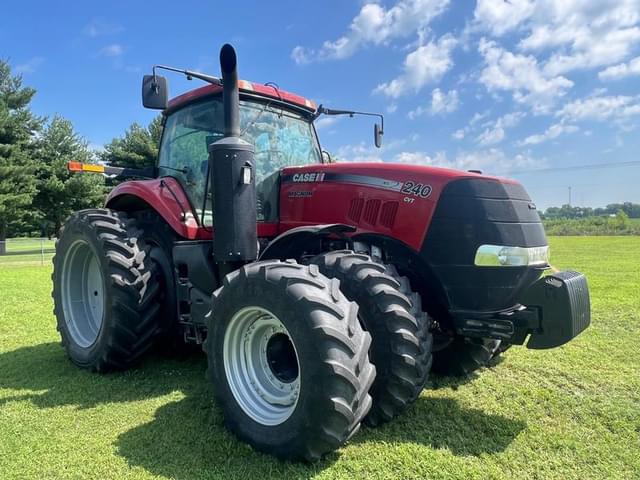Image of Case IH Magnum 240 equipment image 1