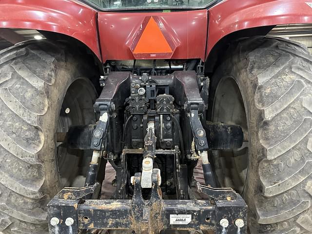 Image of Case IH Magnum 245 equipment image 3