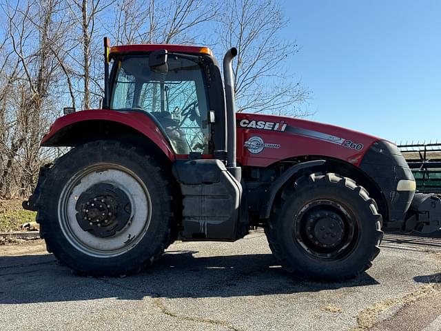 Image of Case IH Magnum 260 equipment image 2