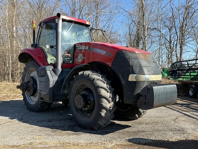 Image of Case IH Magnum 260 equipment image 3