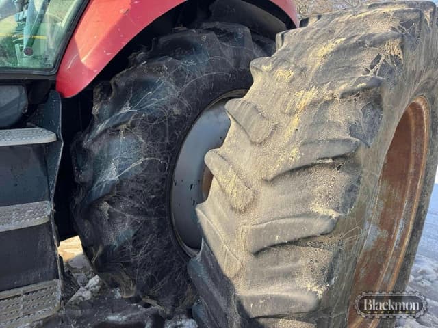 Image of Case IH Magnum 275 equipment image 2