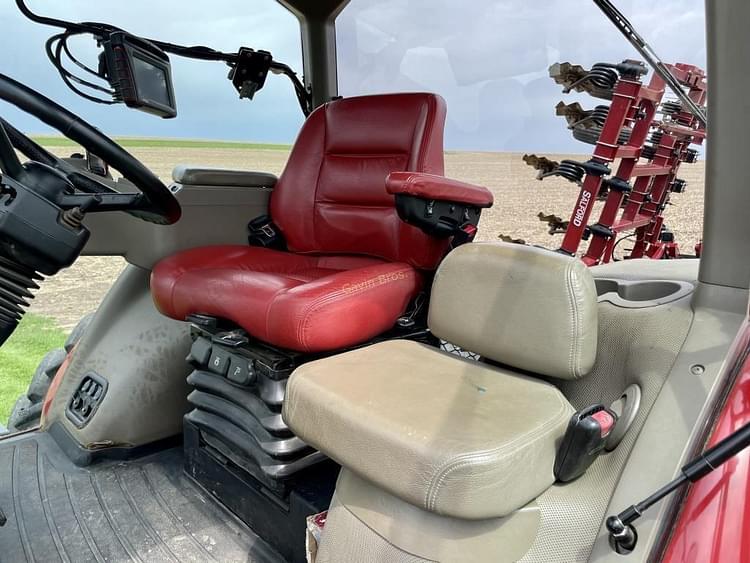 Main image Case IH Magnum 305 10