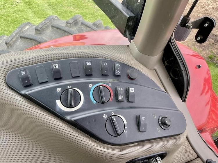 Main image Case IH Magnum 305 14