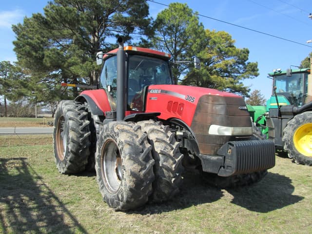 Image of Case IH Magnum 305 equipment image 1
