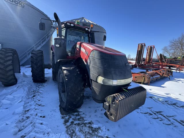 Image of Case IH Magnum 310 equipment image 4