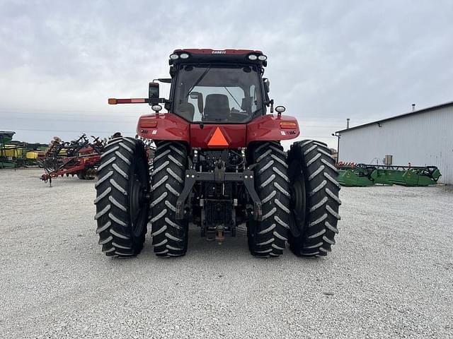 Image of Case IH Magnum 310 equipment image 4