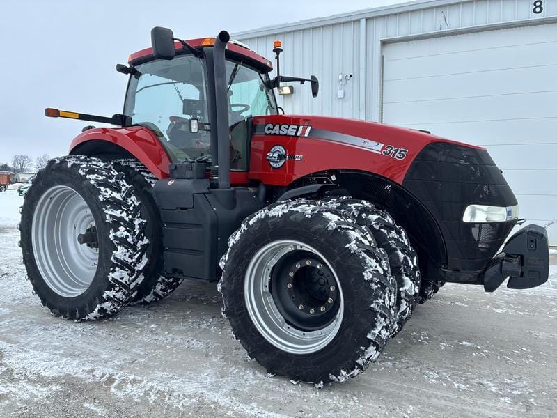 Case IH Magnum 315 Equipment Image0
