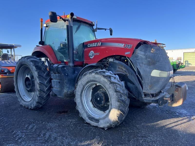 Case IH Magnum 315 Equipment Image0