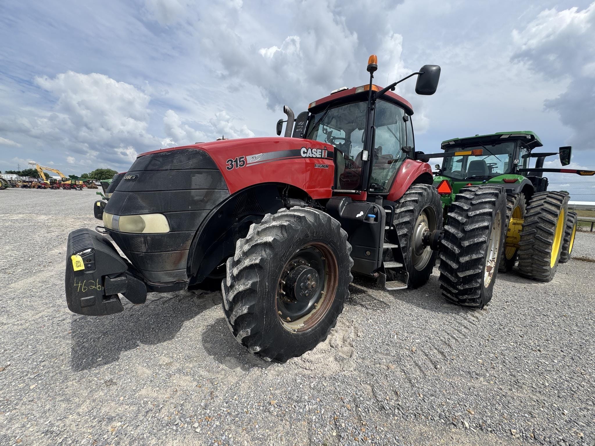 Case IH Magnum 315 Equipment Image0