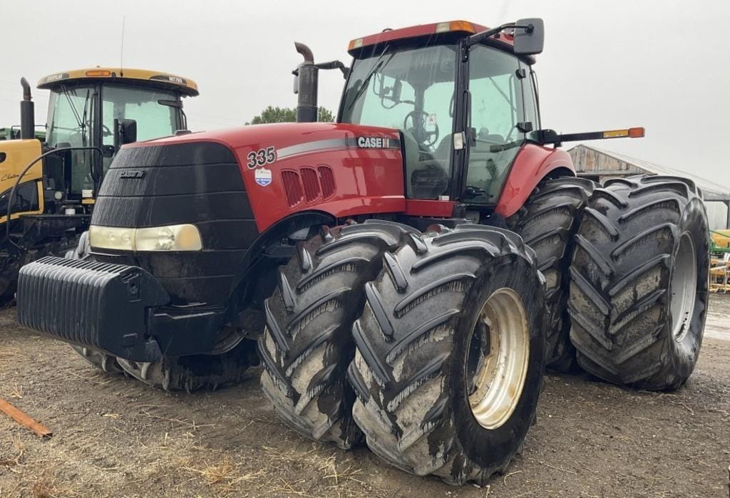 Main image Case IH Magnum 335