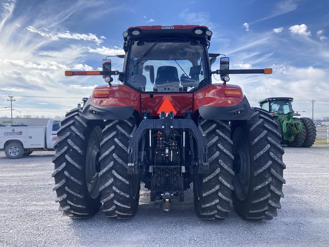 Image of Case IH Magnum 340 equipment image 3