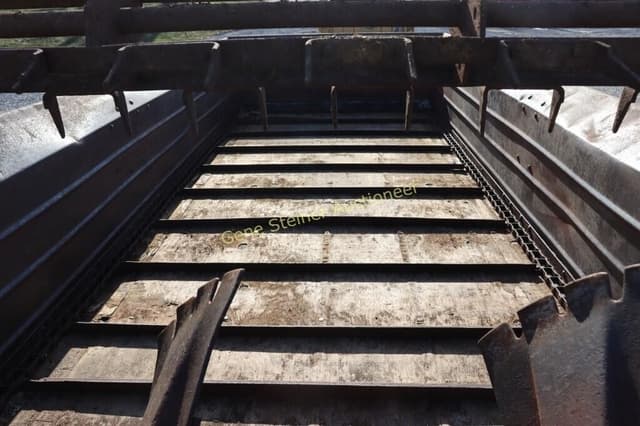 Image of Case IH 550 equipment image 2