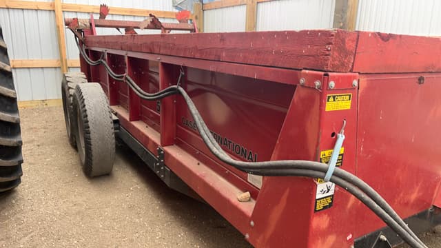 Image of Case IH 595 equipment image 4