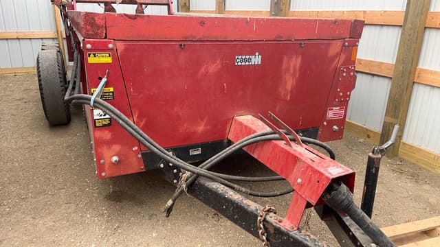 Image of Case IH 595 equipment image 3