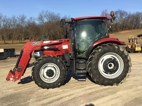 Image of Case IH Maxxum 110 equipment image 3