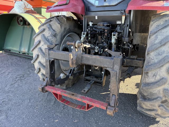 Image of Case IH Maxxum 115 equipment image 4