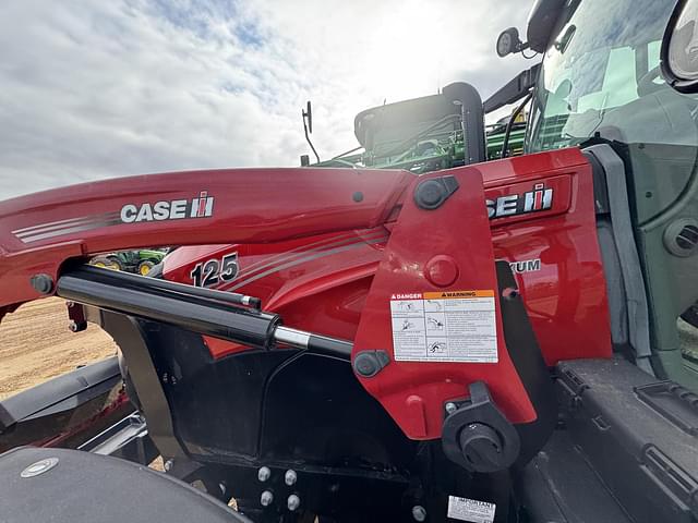 Image of Case IH Maxxum 125 equipment image 2