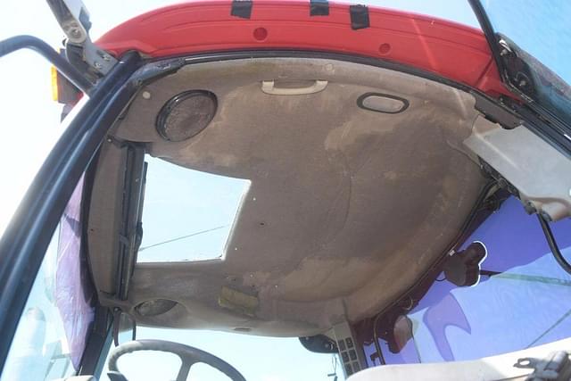 Image of Case IH Maxxum 125 equipment image 4