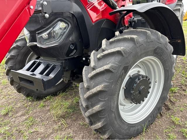 Image of Case IH Maxxum 150 equipment image 4