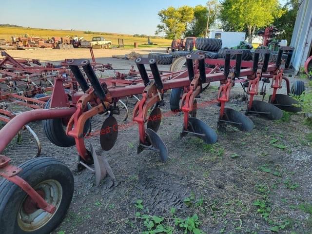 Image of Case IH 770 equipment image 3