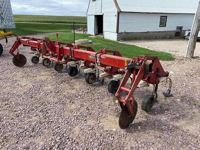 Image of Case IH 133 equipment image 1