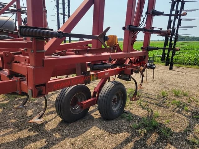 Image of Case IH 4300 equipment image 3