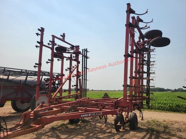 Image of Case IH 4300 equipment image 1