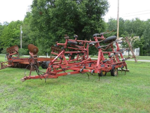 Image of Case IH 4800 equipment image 2