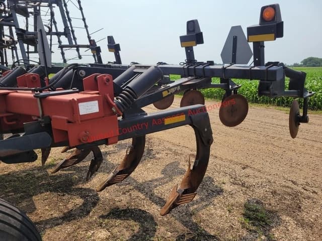 Image of Case IH Ecolo-Tiger 530B equipment image 3