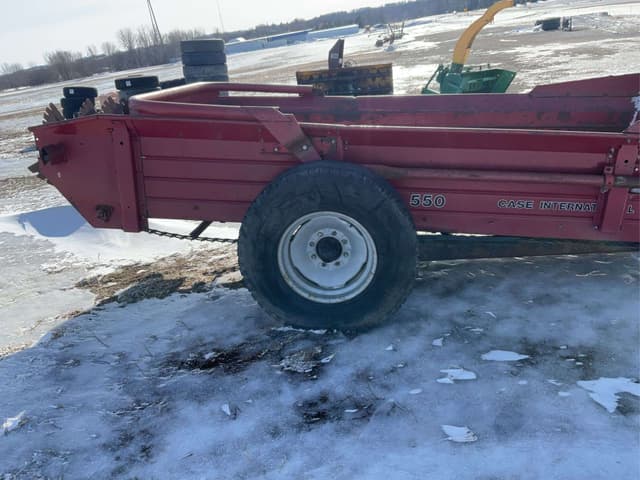 Image of Case IH 550 equipment image 2