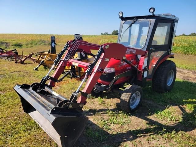 Image of Case IH DX33 equipment image 2