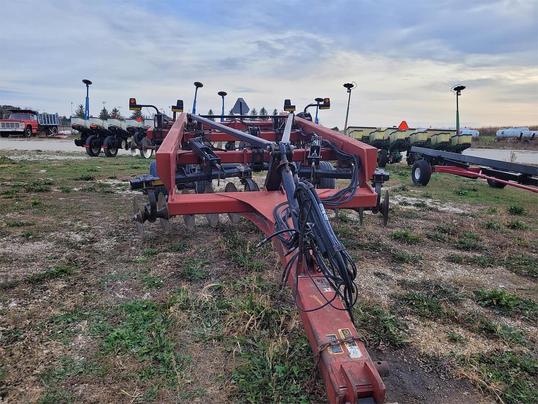 Image of Case IH MRX690 Primary image