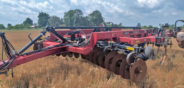 Image of Case IH MRX690 equipment image 2