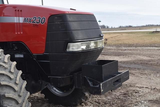 Image of Case IH MX230 equipment image 4