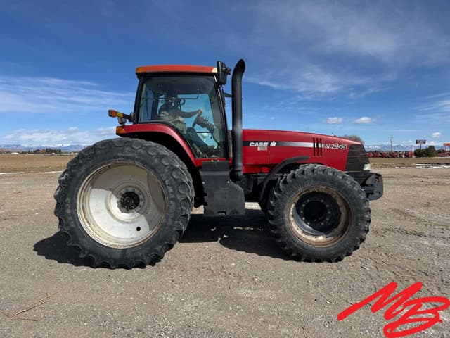 Image of Case IH MX255 equipment image 2