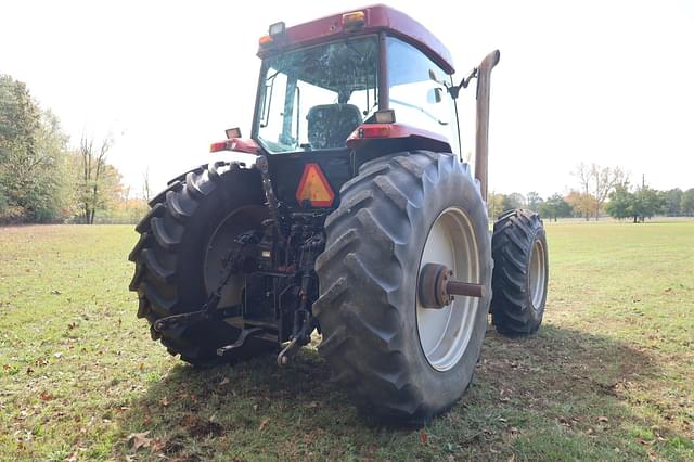 Image of Case IH MX110 equipment image 4