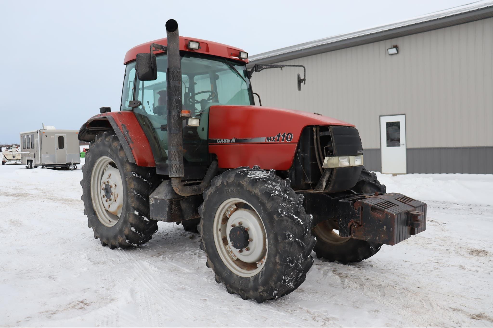 Case IH MX110 Equipment Image0