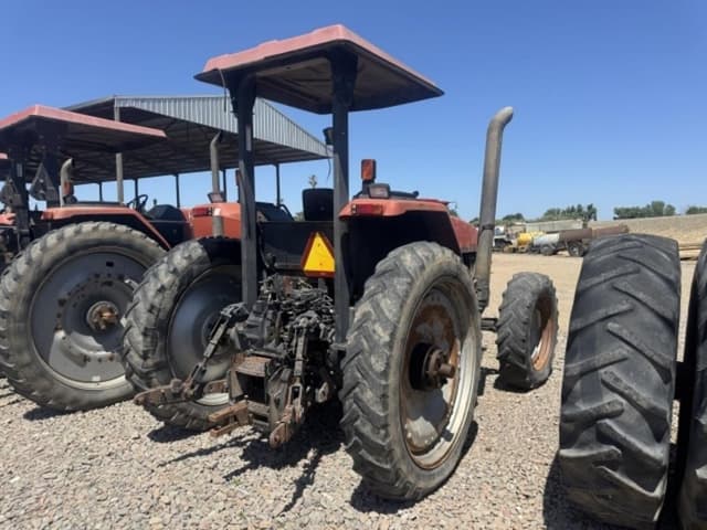 Image of Case IH MX110 equipment image 2