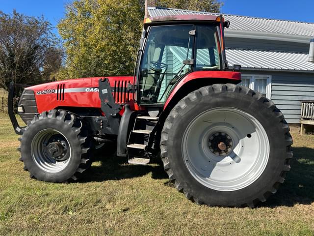 Image of Case IH MX200 equipment image 1